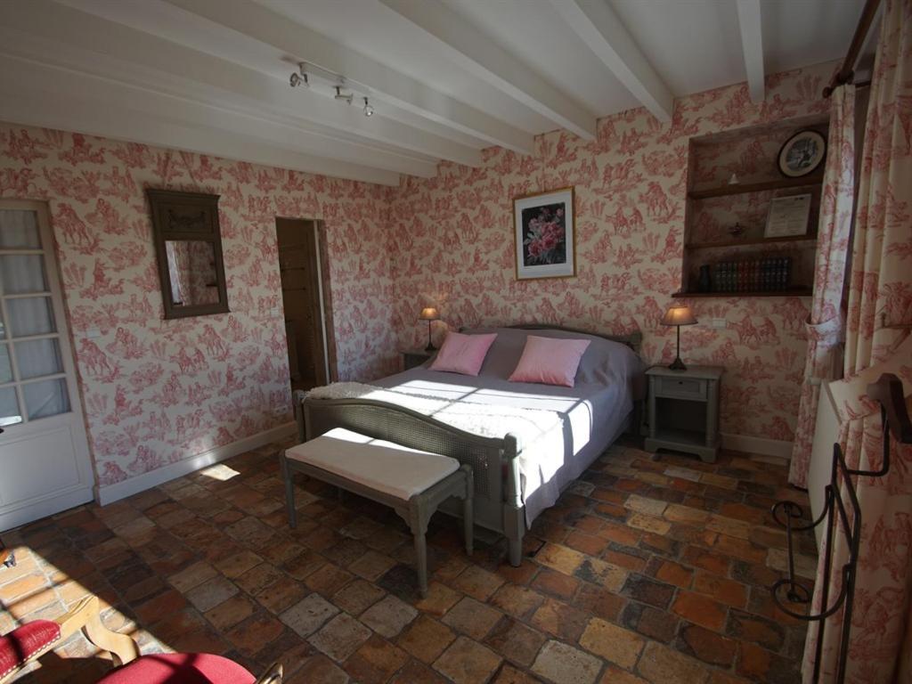 ホテル Moulin Notre Dame Saint-Genès-de-Castillon 部屋 写真