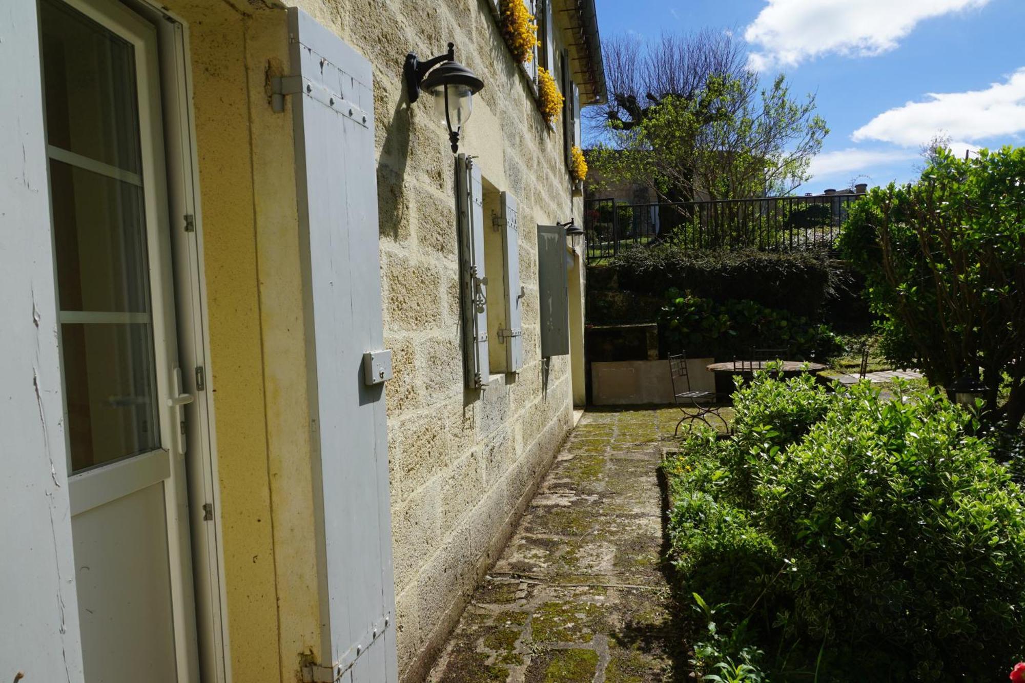 ホテル Moulin Notre Dame Saint-Genès-de-Castillon エクステリア 写真