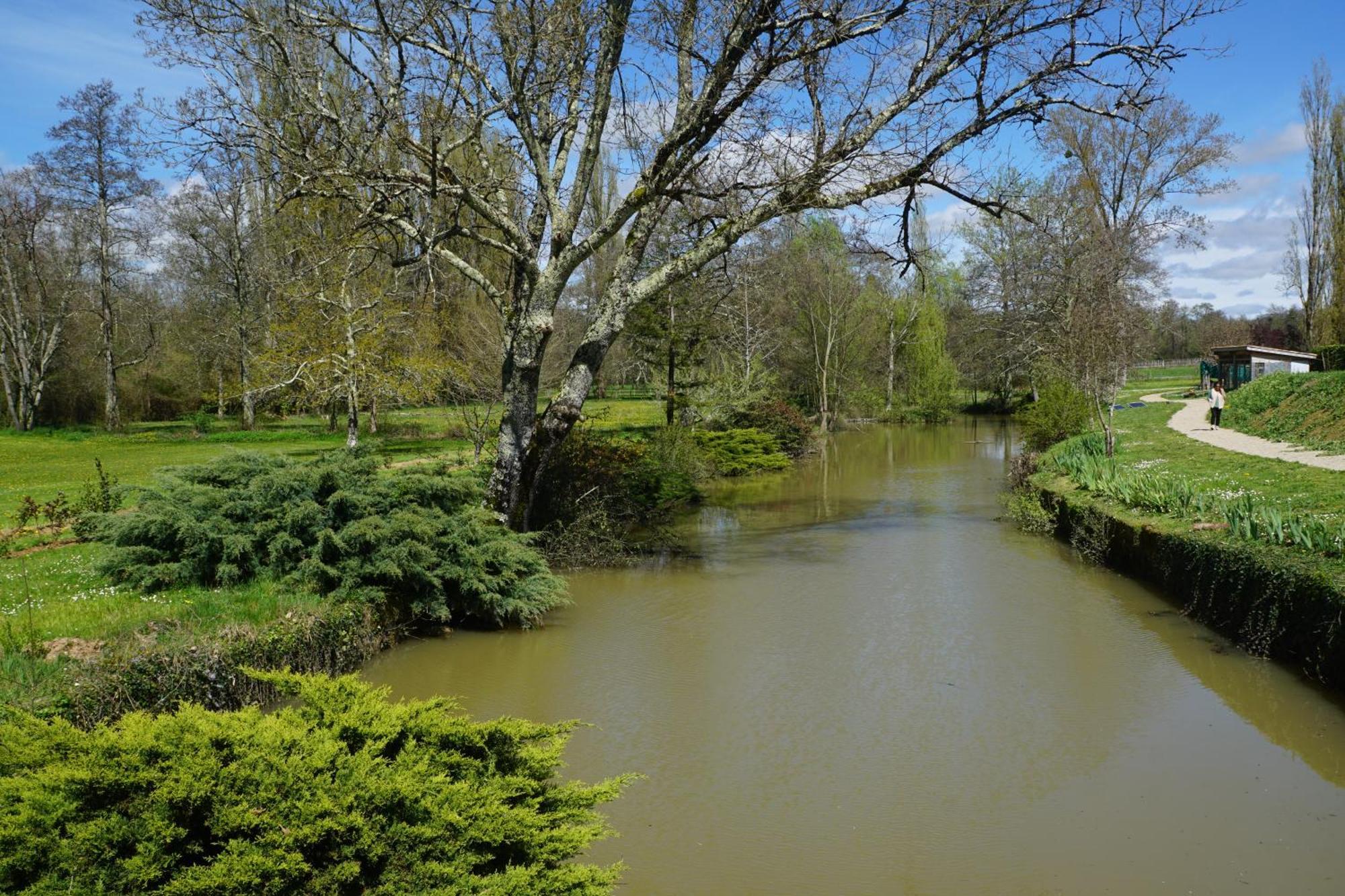 ホテル Moulin Notre Dame Saint-Genès-de-Castillon エクステリア 写真