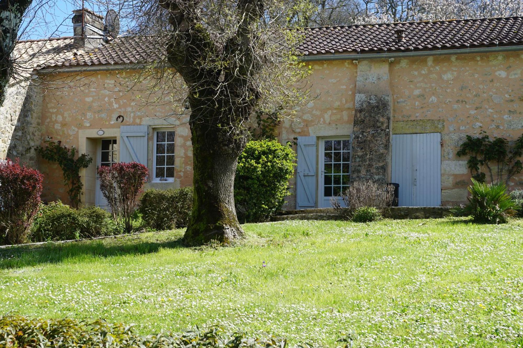 ホテル Moulin Notre Dame Saint-Genès-de-Castillon エクステリア 写真